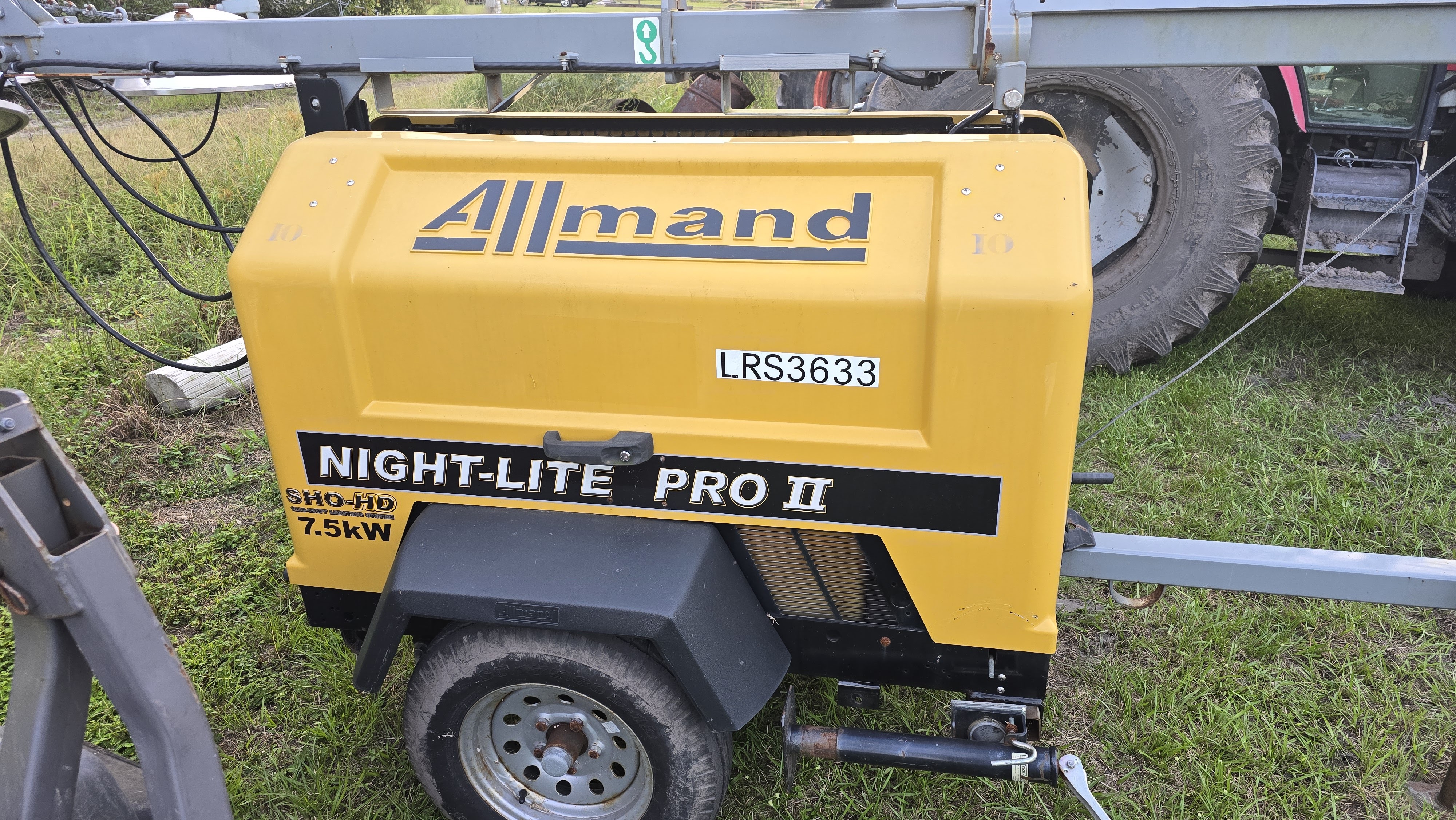 Light Tower - closedright.jpg